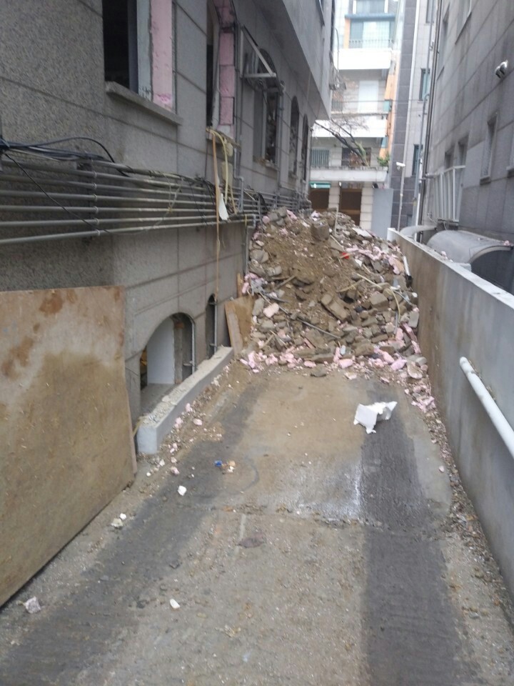 2000769928_PgDXUOcY_c3cc9d93e7ee5260c4c80f8d3283e68927a1df67.jpg 이미지크게보기