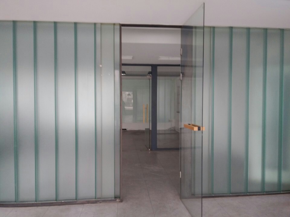 2000769928_NQT9qvoZ_138a4cc68e08665e44d999555d91798a566b14c5.jpg 이미지크게보기